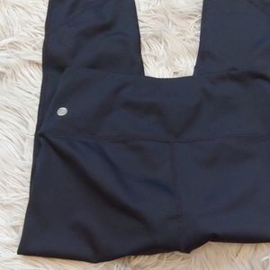 Zella high waisted capri leggings